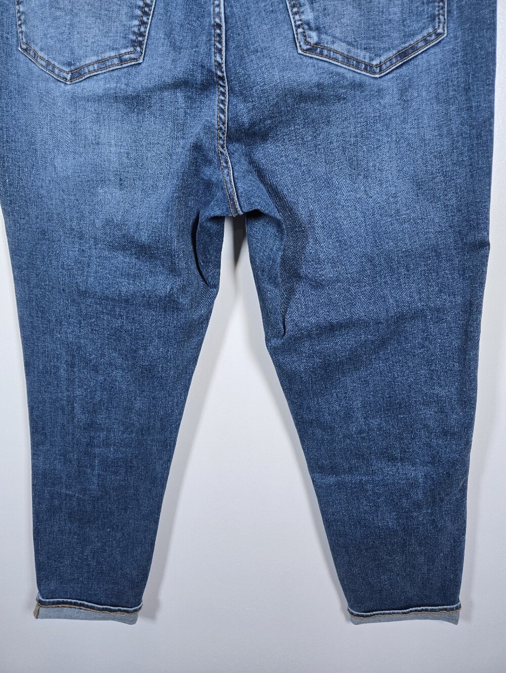 Universal Standard Seine High Rise Skinny Cuffed Cropped Denim Jeans Size 14 - Picture 9 of 14